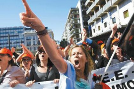 梁园为什么选择专业追讨公司来处理您的债务纠纷？